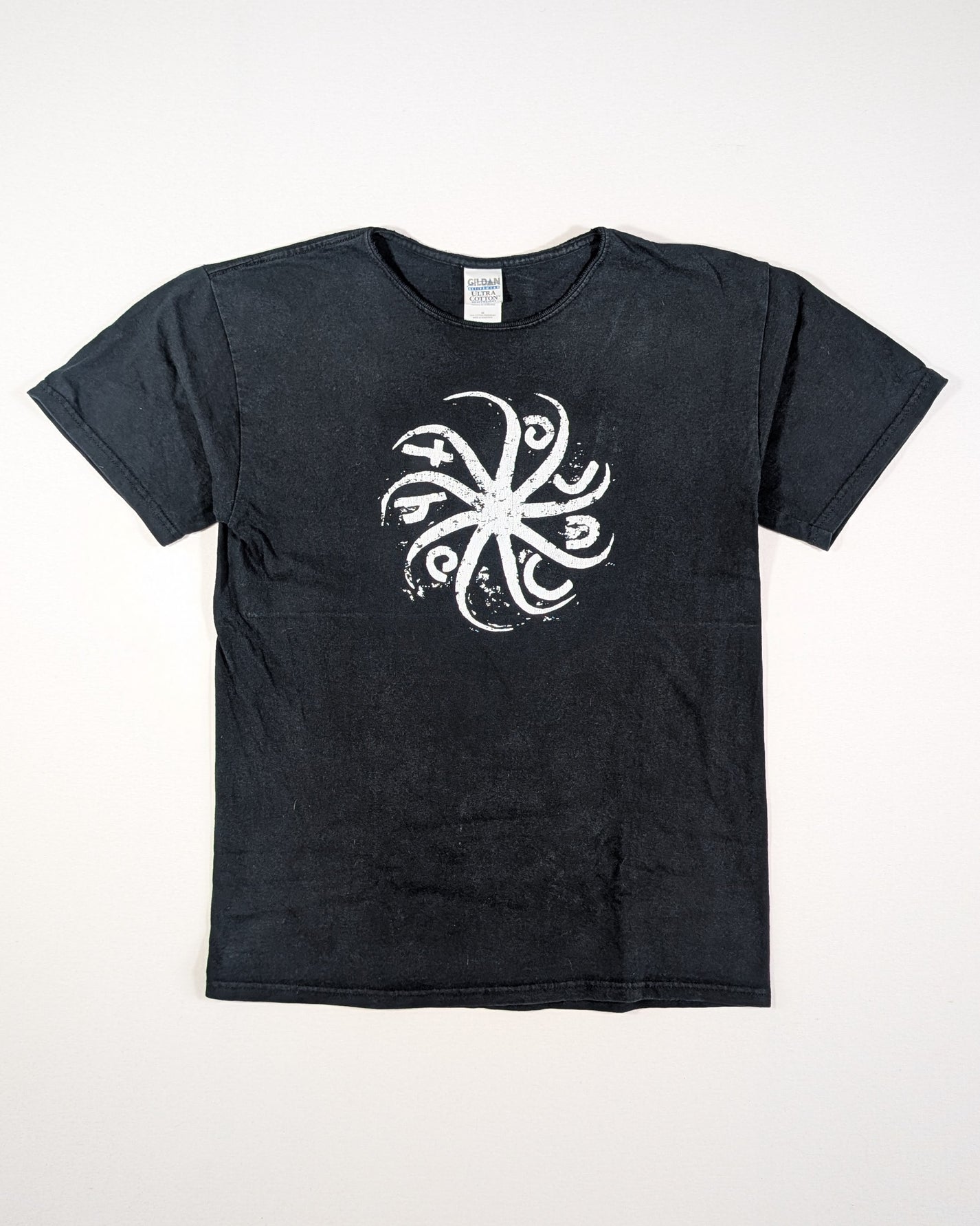 EARLY 2000S - THE CURE SPIRAL T-SHIRT