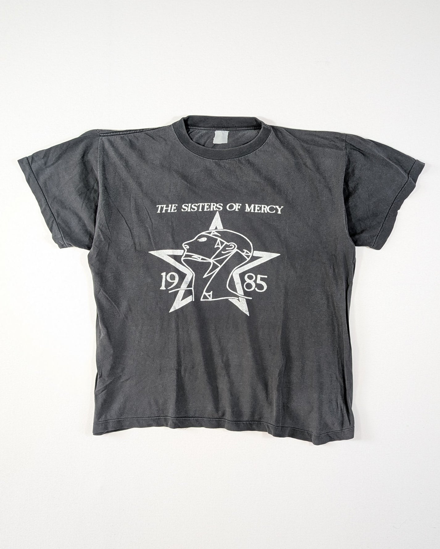 1980S - SISTERS OF MERCY  T-SHIRT - L