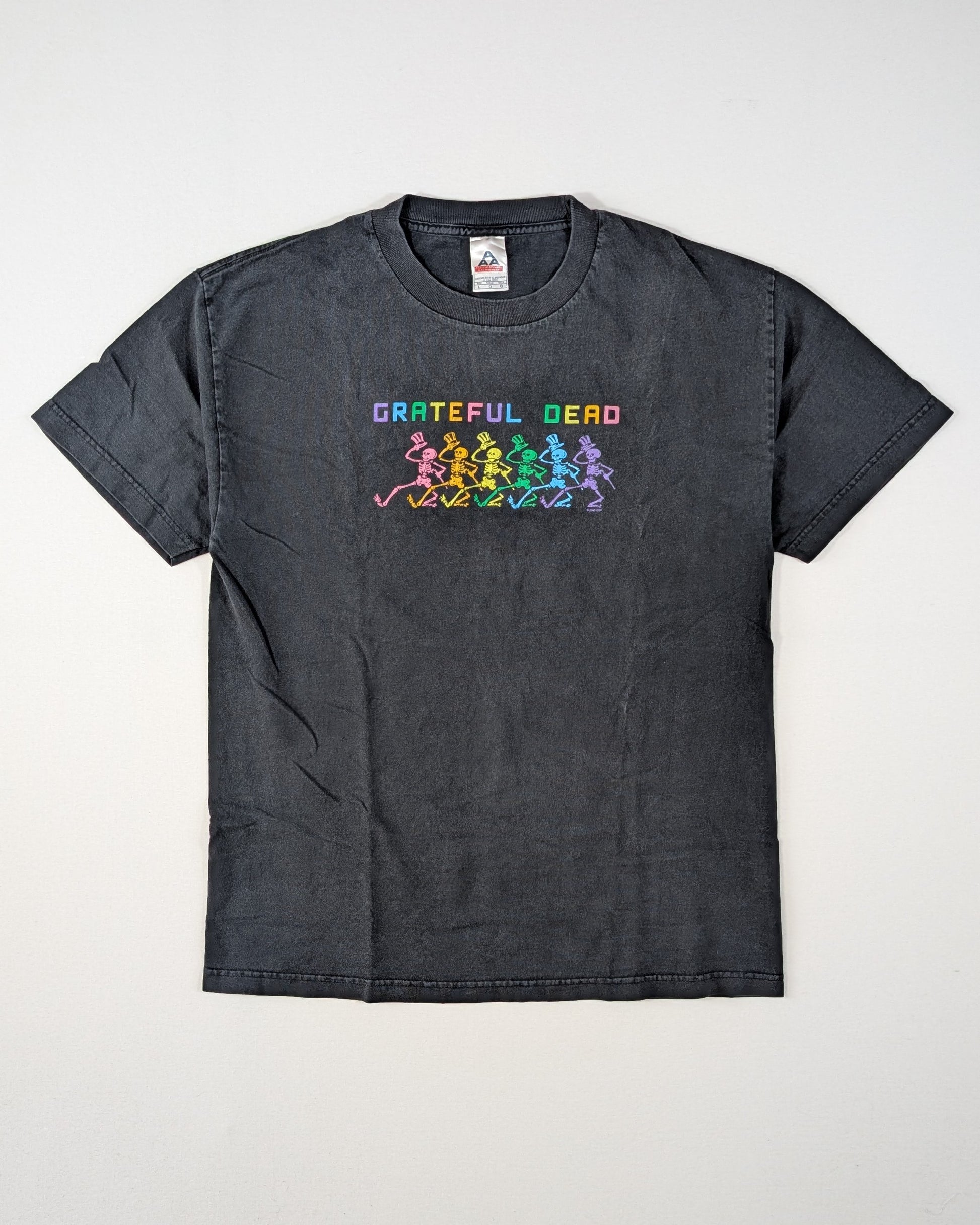 2005 - GRATEFUL DEAD RAINBOW SKELETONS T-SHIRT