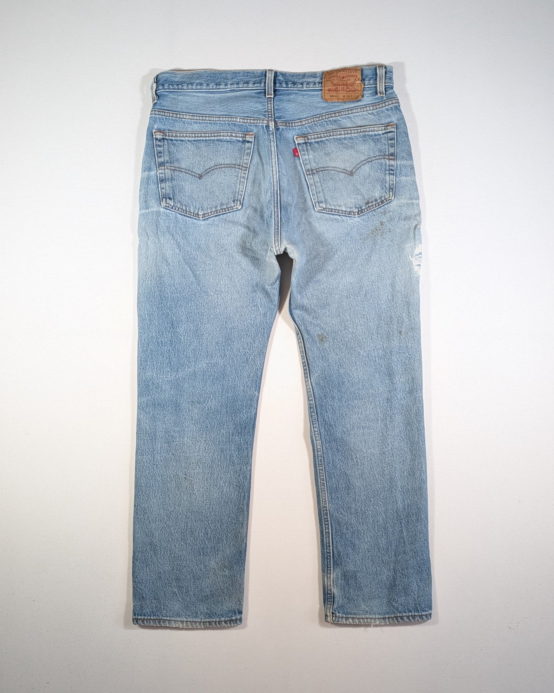 1990S - LEVIS MADE IN USA 501XX DISTRESSED JEANS - W35 / L31