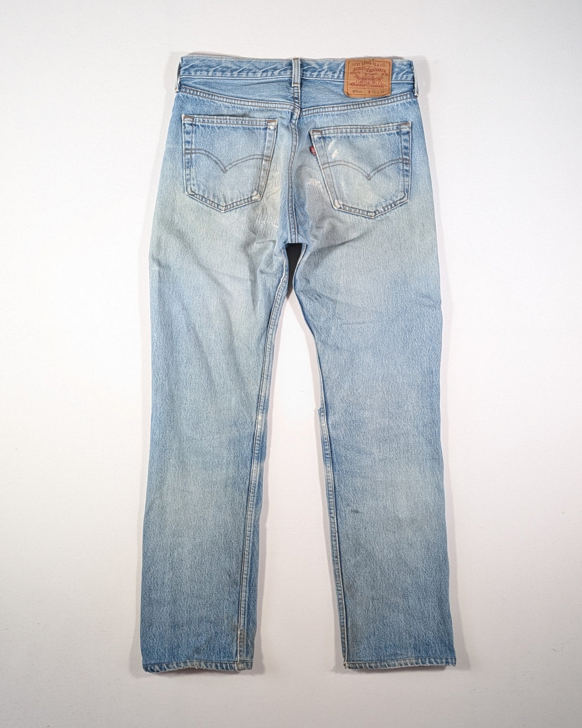 1999 - LEVIS MADE IN USA 501XX DISTRESSED JEANS - W31 / L30