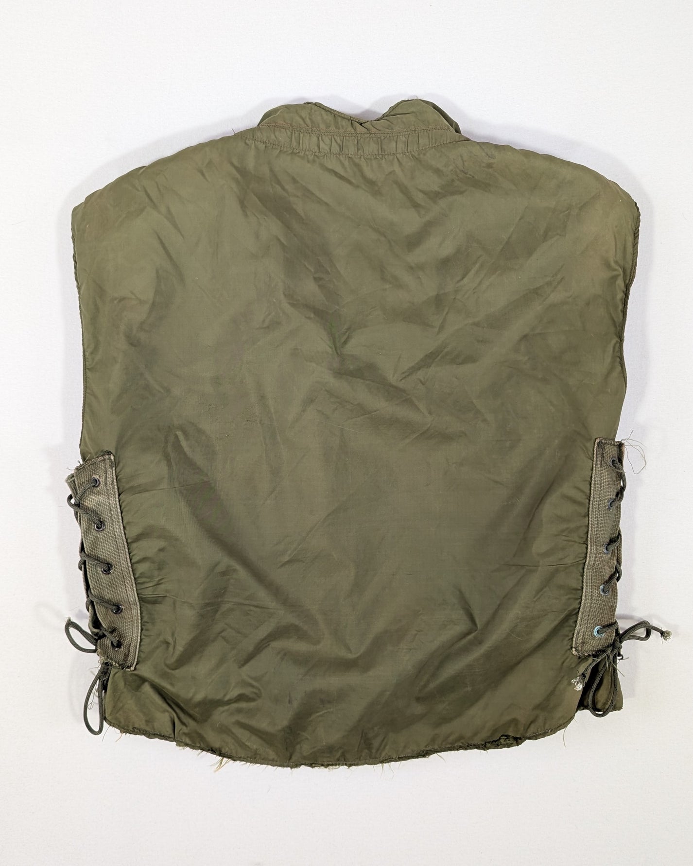 1969 - US ARMY M-69 FLAK VEST - M