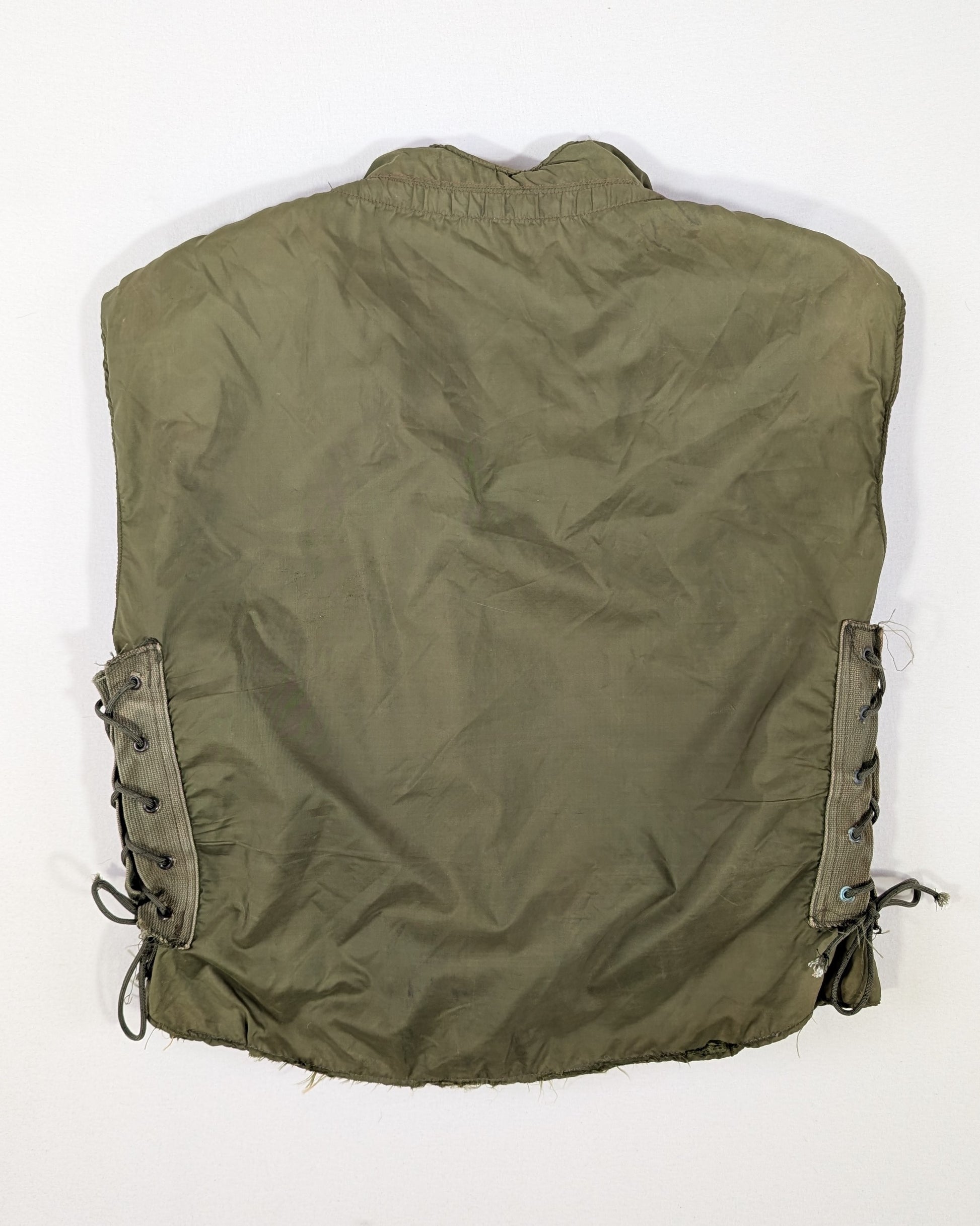 1969 - US ARMY M-69 FLAK VEST - M