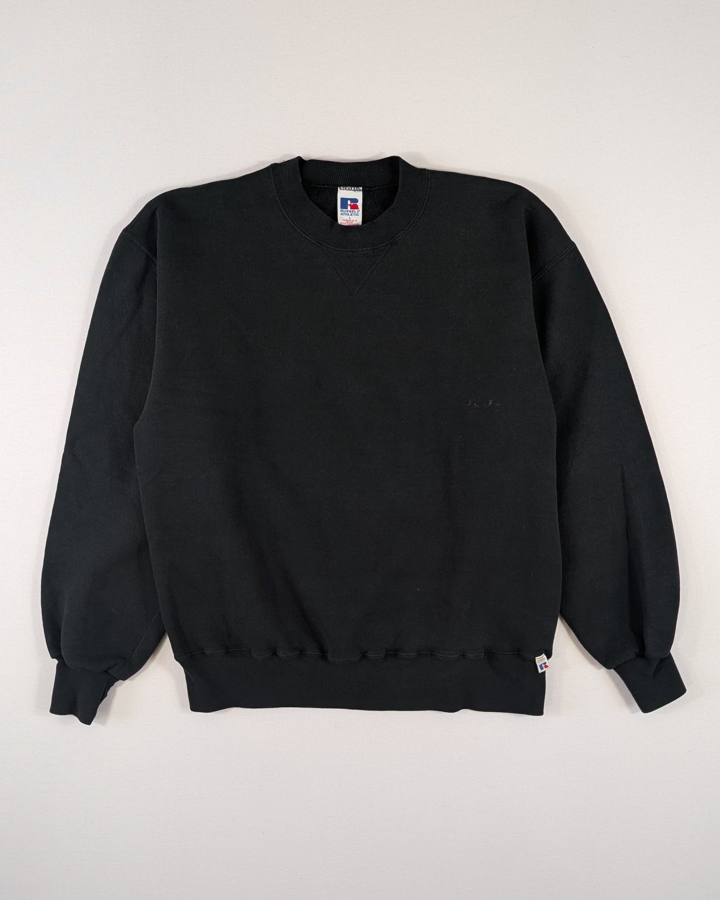 1990S - RUSSEL ATHLETIC BLACK SWEATER - L
